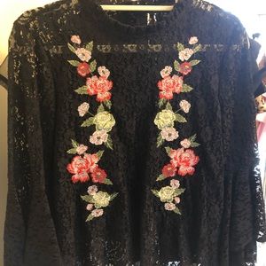 Lace shirt and flowers